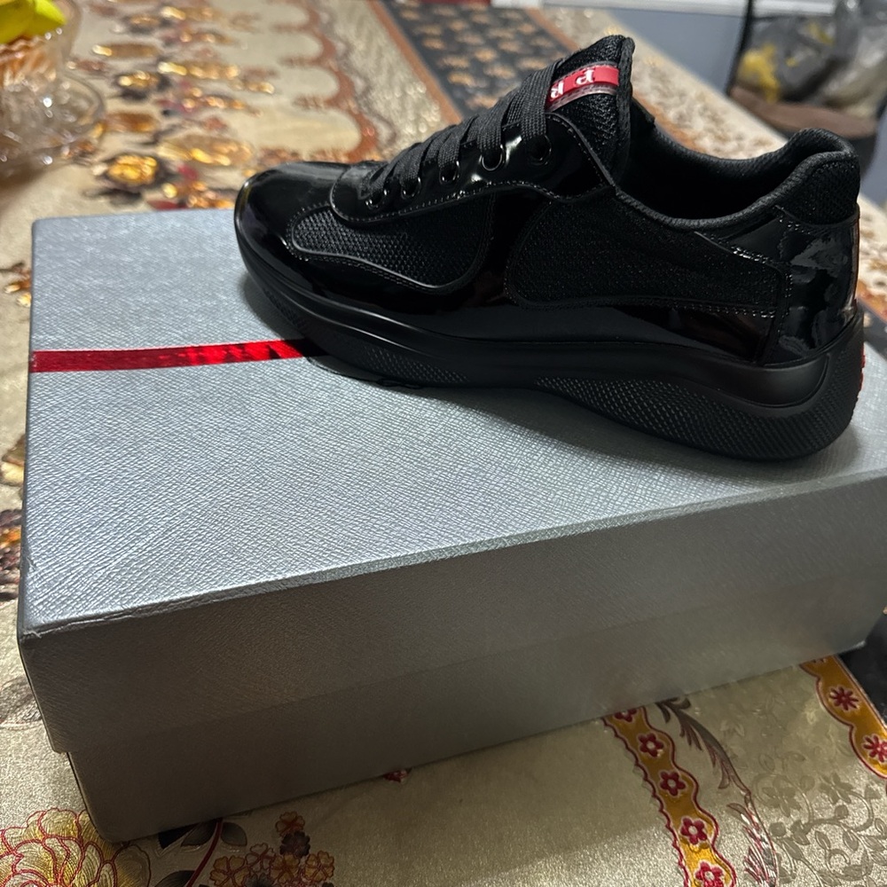 Prada Black Sneakers Modern Elegance - Picture 2 of 3